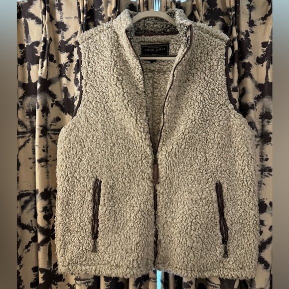 True Grit Vest - Picture 1 of 5